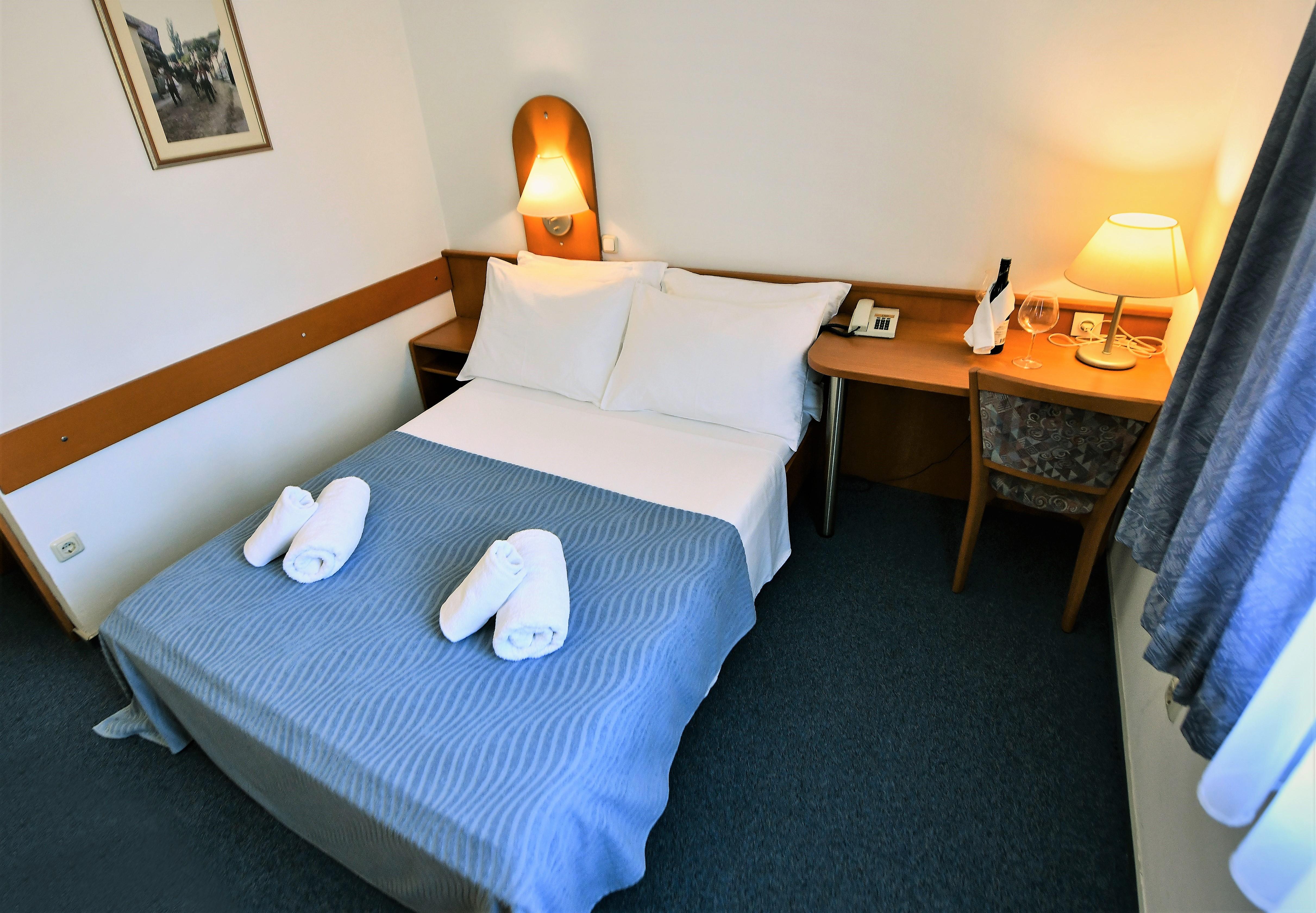 Hotel Alkar Sinj Kültér fotó