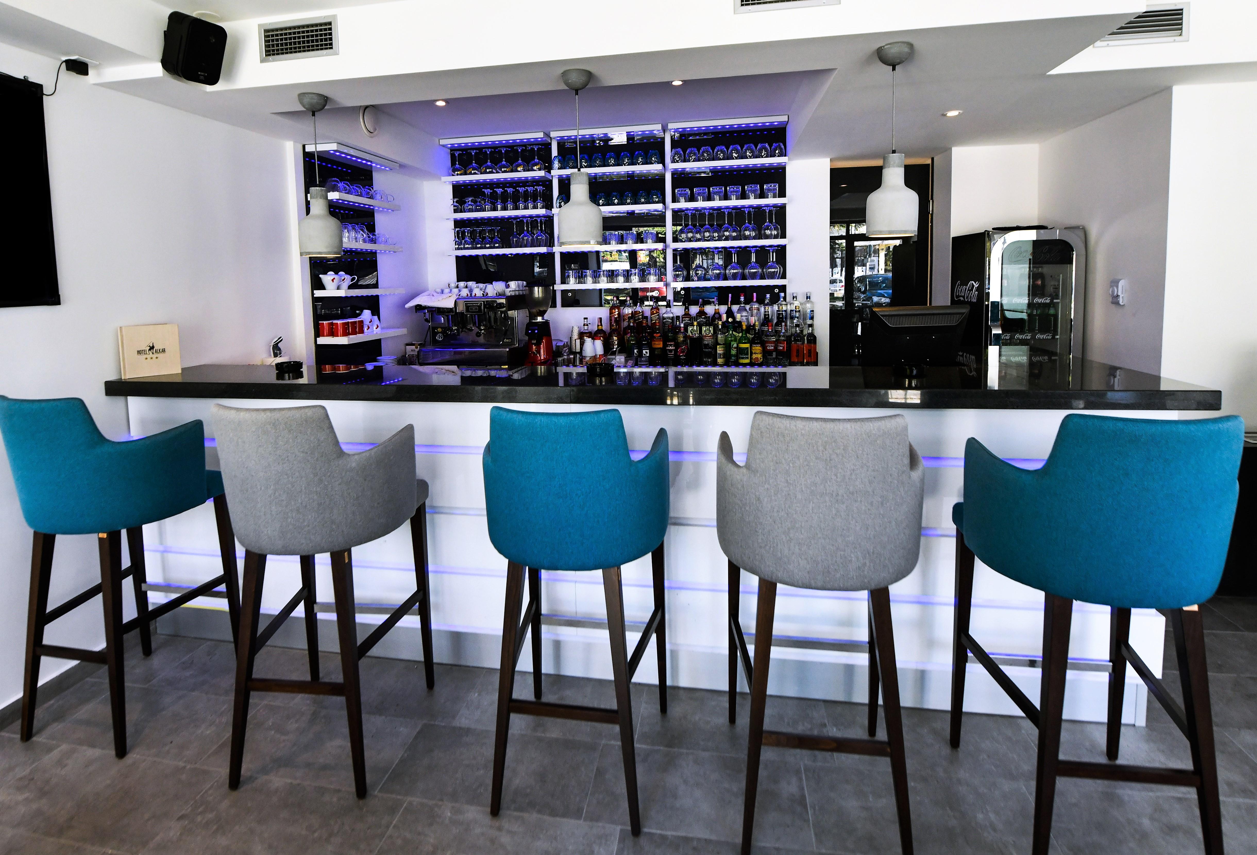 Hotel Alkar Sinj Kültér fotó