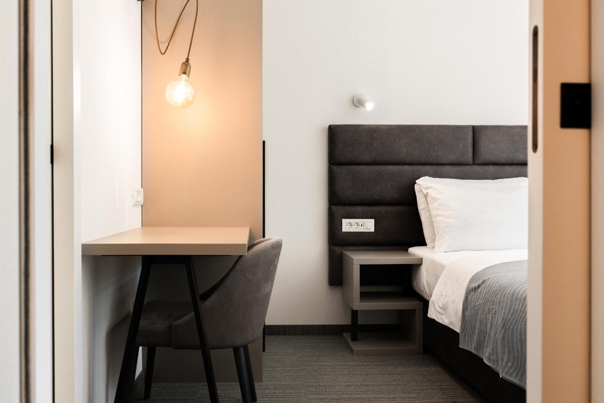 Hotel Alkar Sinj Kültér fotó