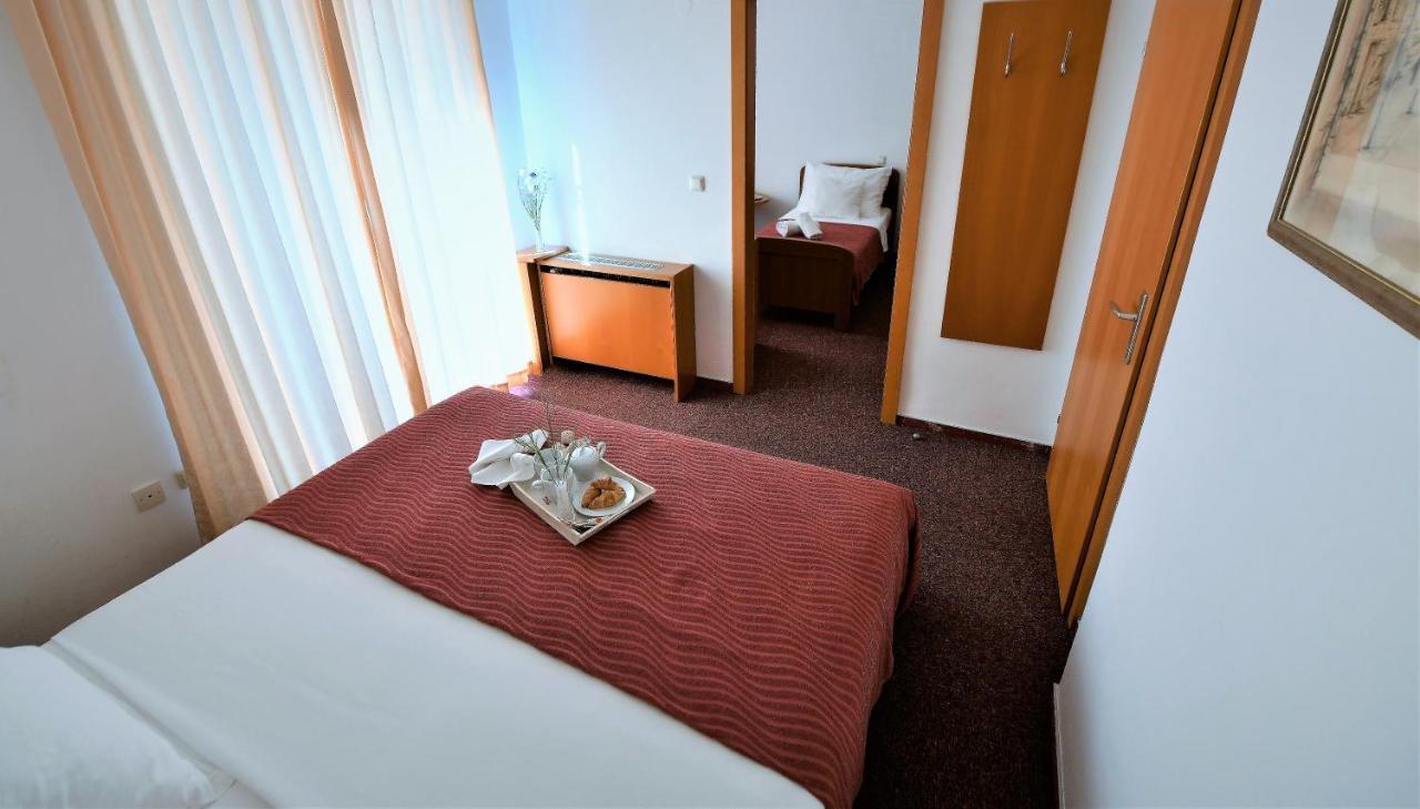 Hotel Alkar Sinj Kültér fotó